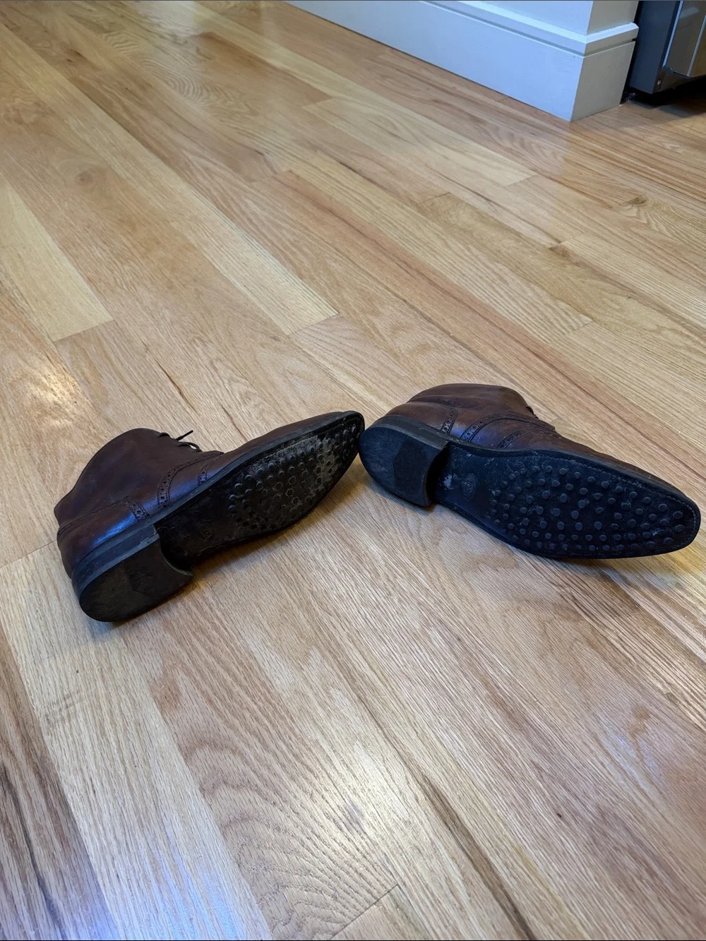 Tod's Brown Leather Brogue Chukka Boots